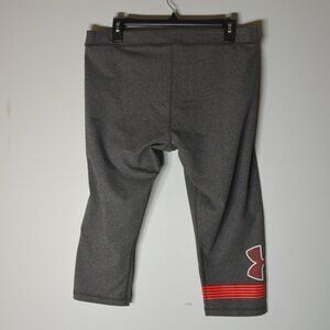 Under Armour Athletic Leggings XL Gray Fitted "H" Stripes in Pink 3/4 length
